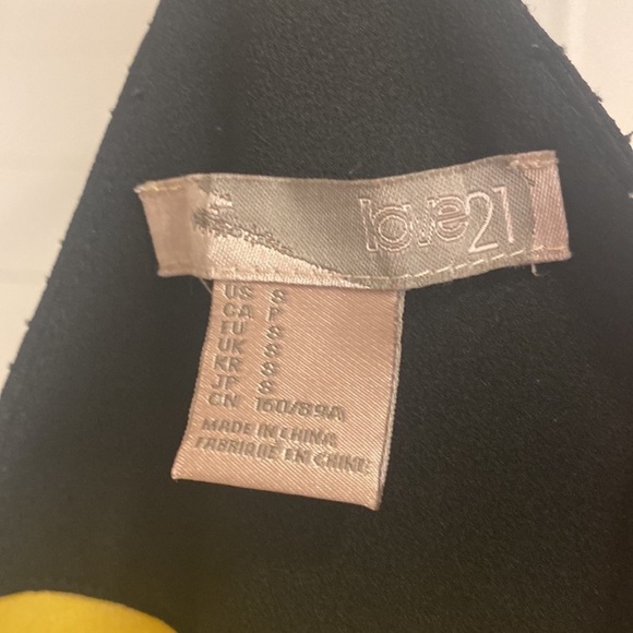 Top - Picture 4 of 5